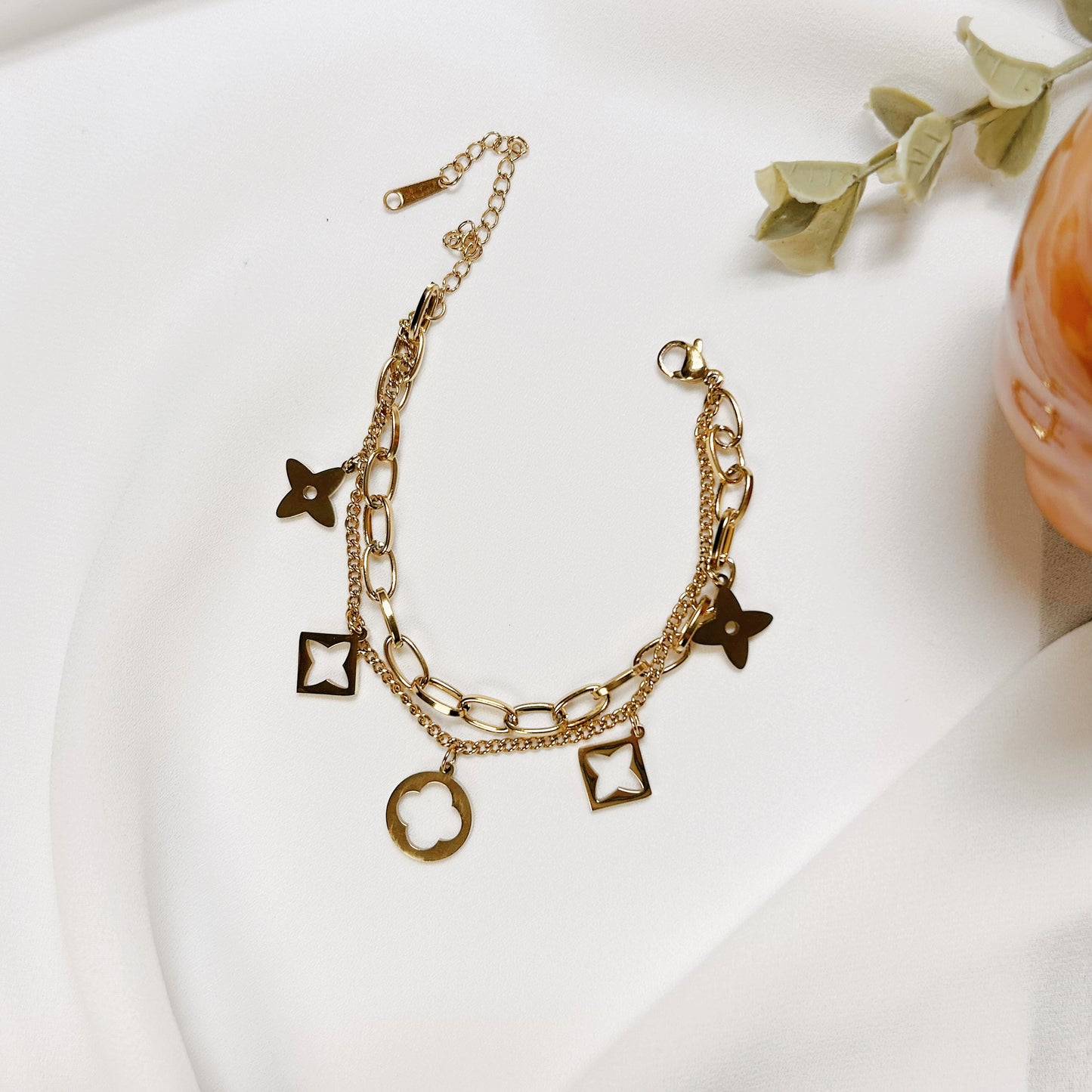 Charm Bloom Bracelet | Brazalete Charm Bloom