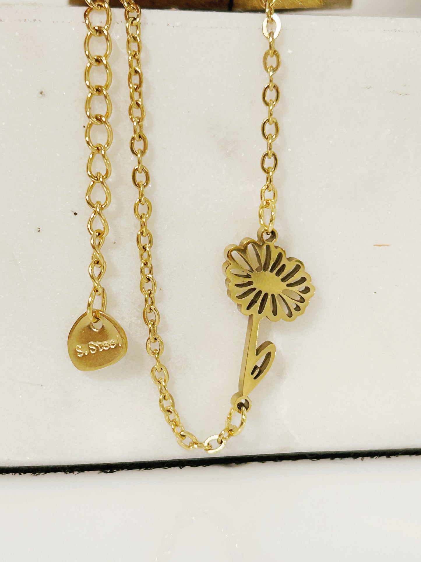 Golden Daisy Bracelet