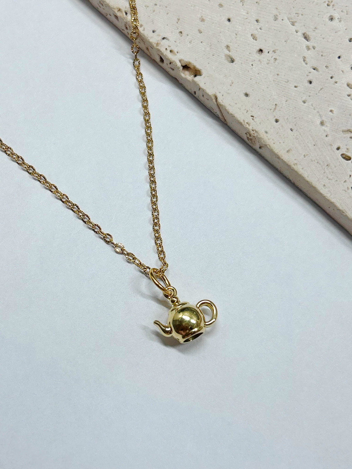 Collar Little Teapot | Golden Brunch