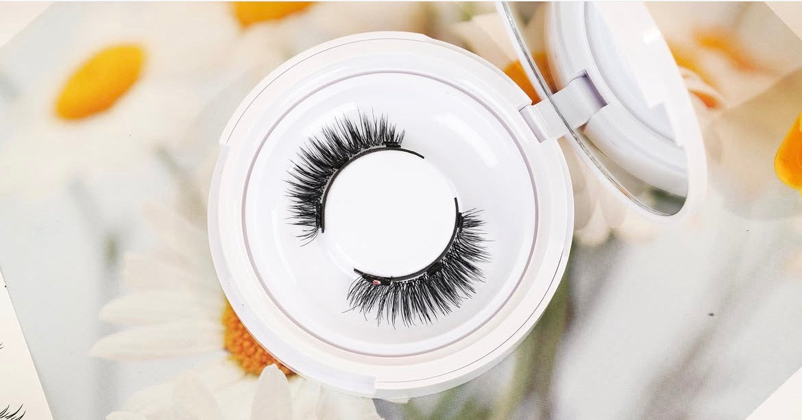 Pre-Order Magnetic, Reusable Synthetic Lashes