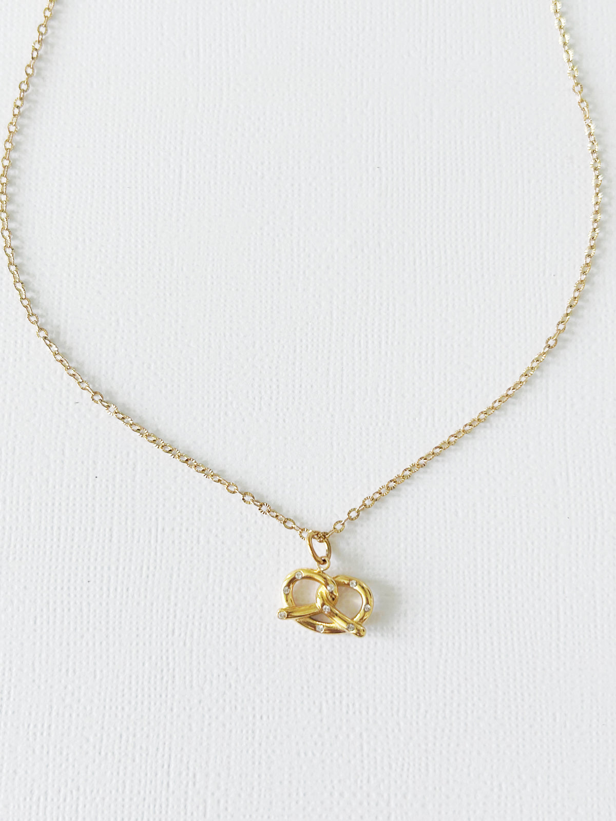 Collar Pretzel Crystal | Golden Brunch