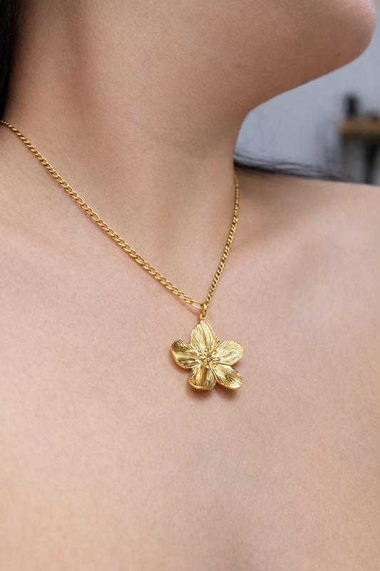 Flor de Cinco Petalos| Stainless Steel Necklace