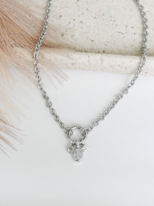 Stella Necklace