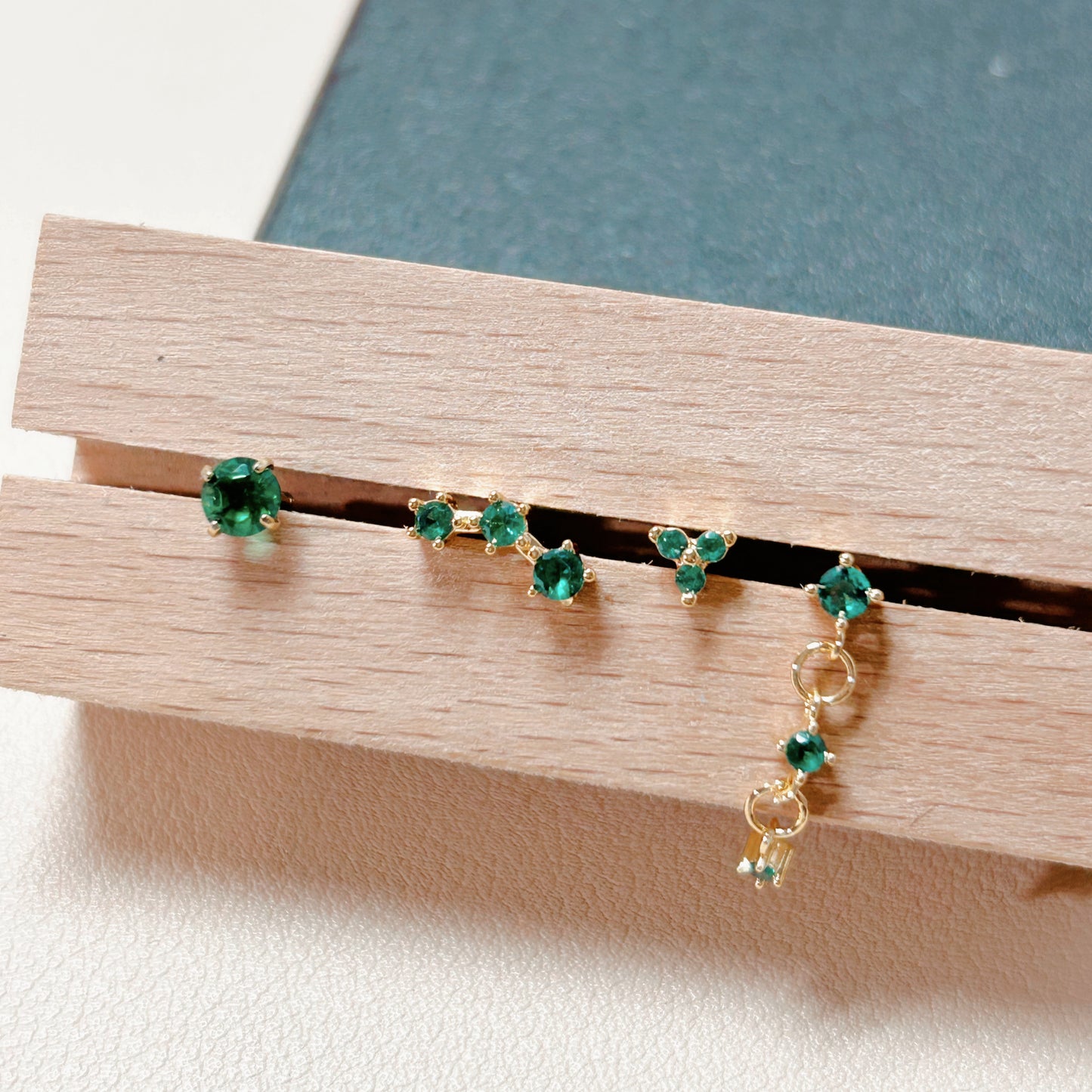 Emerald Glow Earring | 2 Pairs