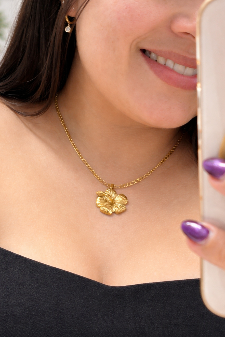 Maga Flower | Stainless Steel Necklace