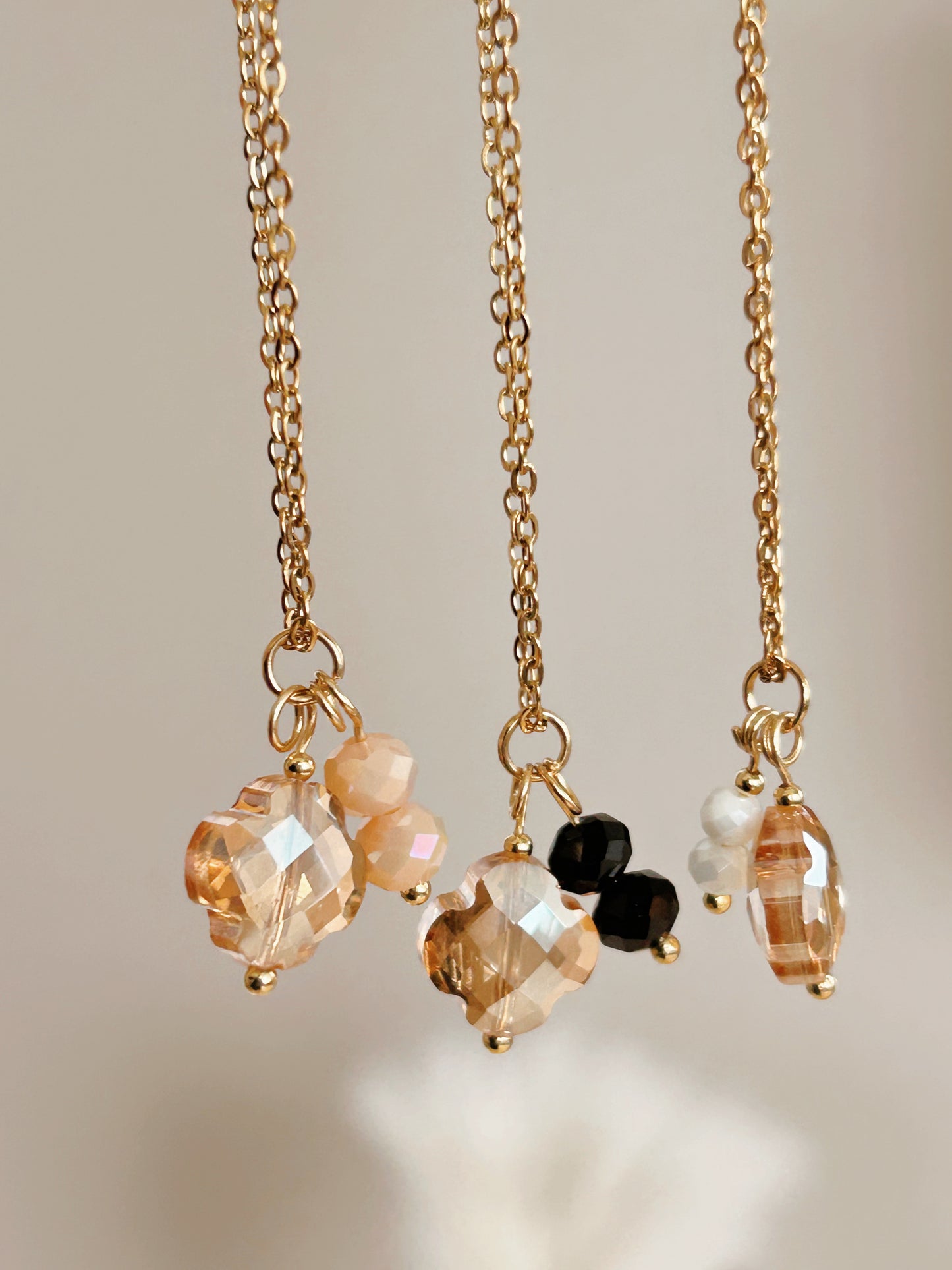 Clover-cut faceted crystal Necklace