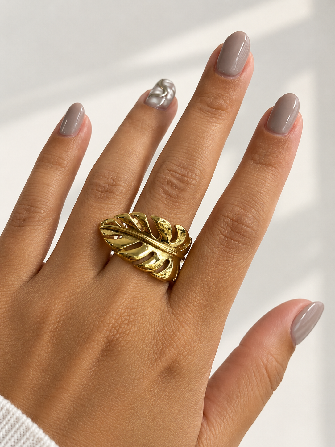 Anillo Monstera | Golden Brunch
