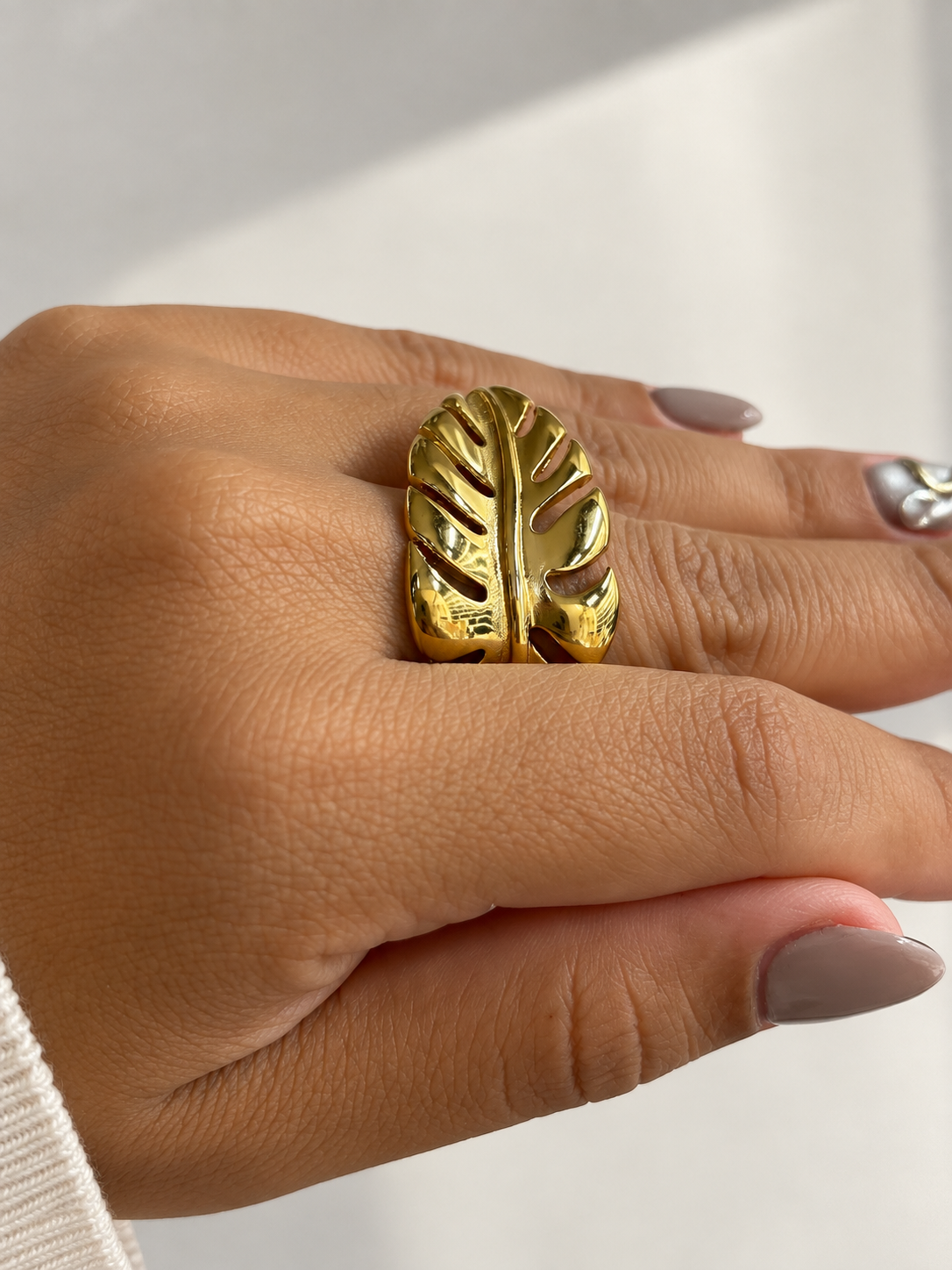 Anillo Monstera | Golden Brunch
