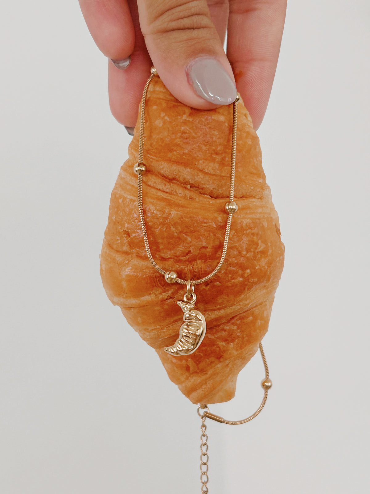 Collar Croissant | Golden Brunch