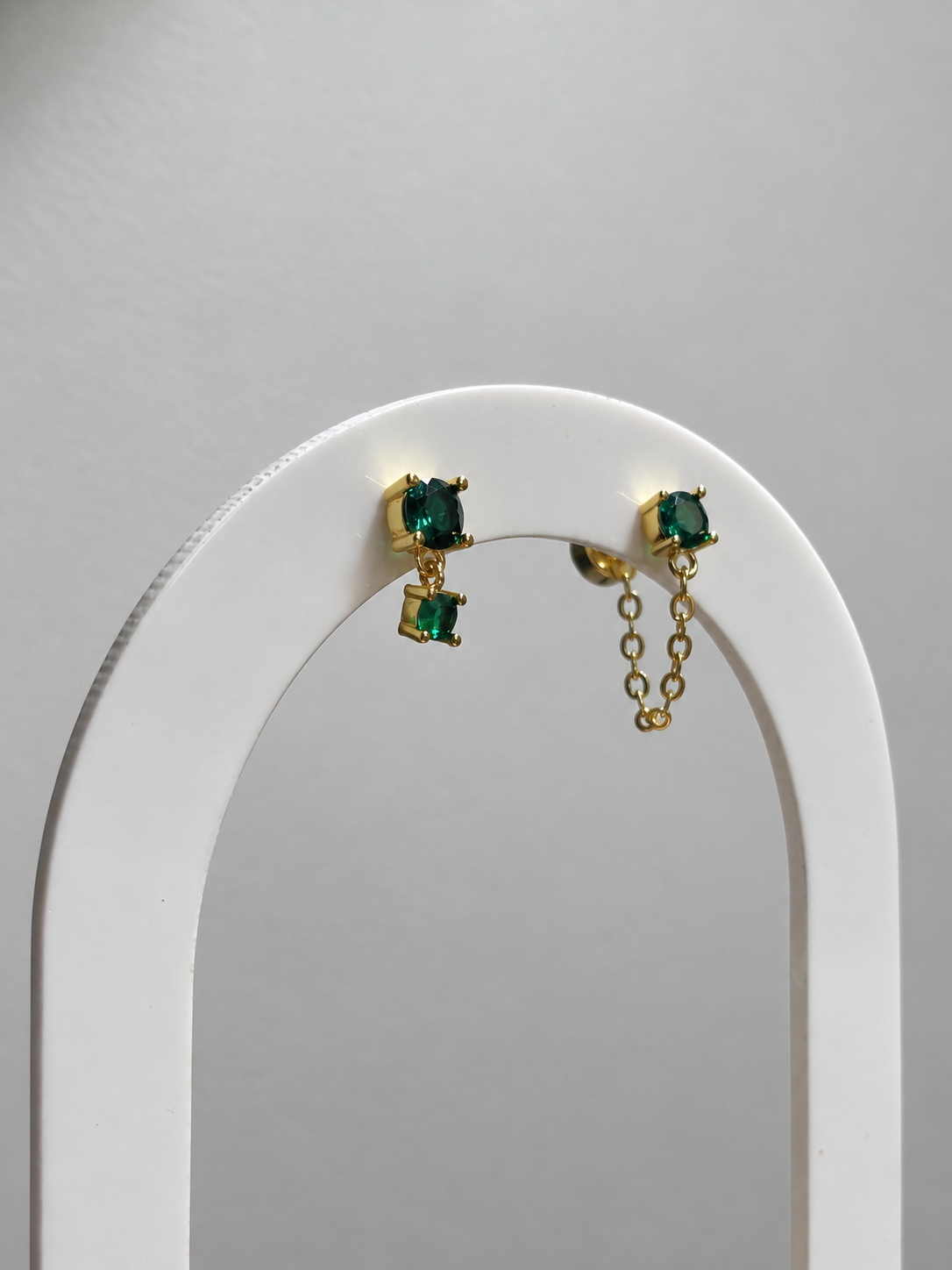 Studs Esmeralda